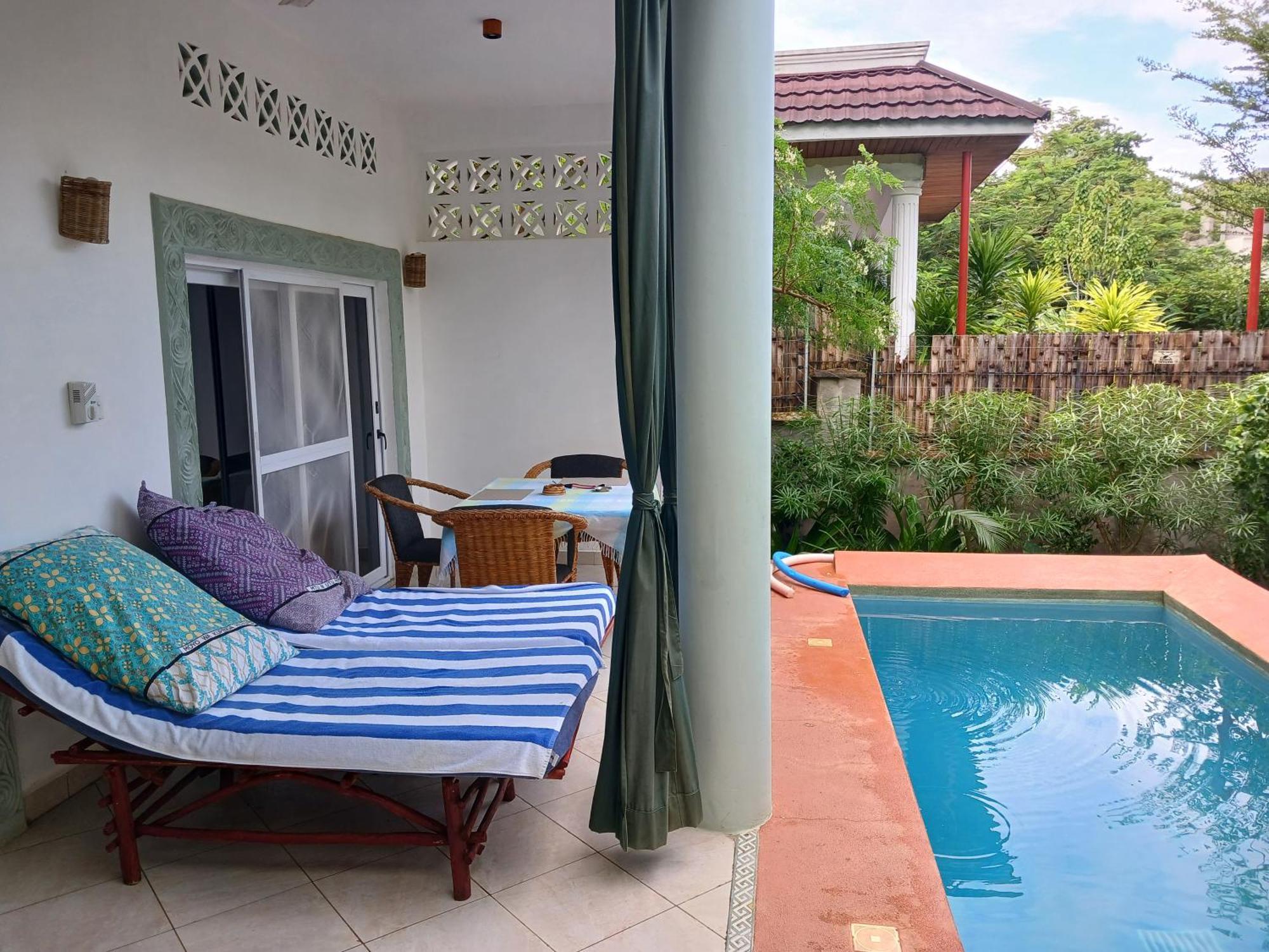 The Pool House & The Colobus House, Bella Seaview, Diani Beach, Kenya Eksteriør billede